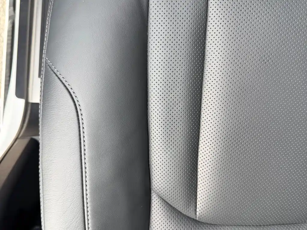 Lexus LX — фото 22