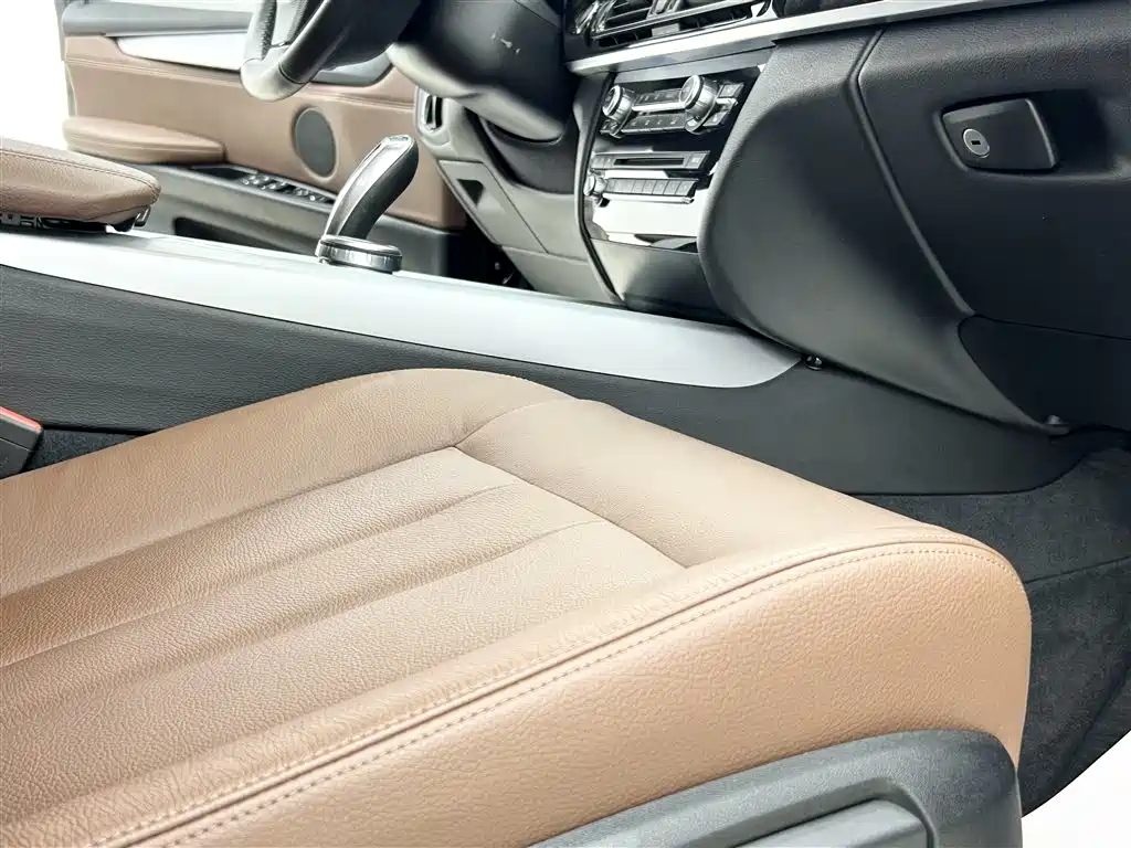 BMW X5 (Import) — фото 11