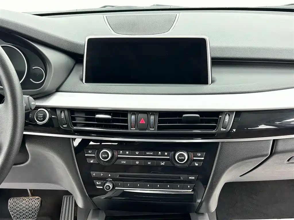BMW X5 (Import) — фото 14