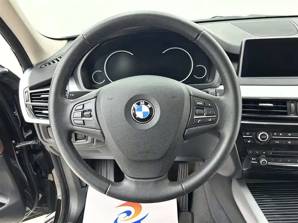 BMW X5 (Import) — фото 16