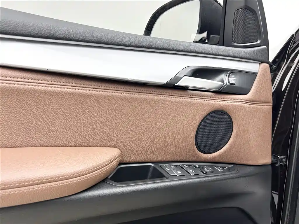 BMW X5 (Import) — фото 19