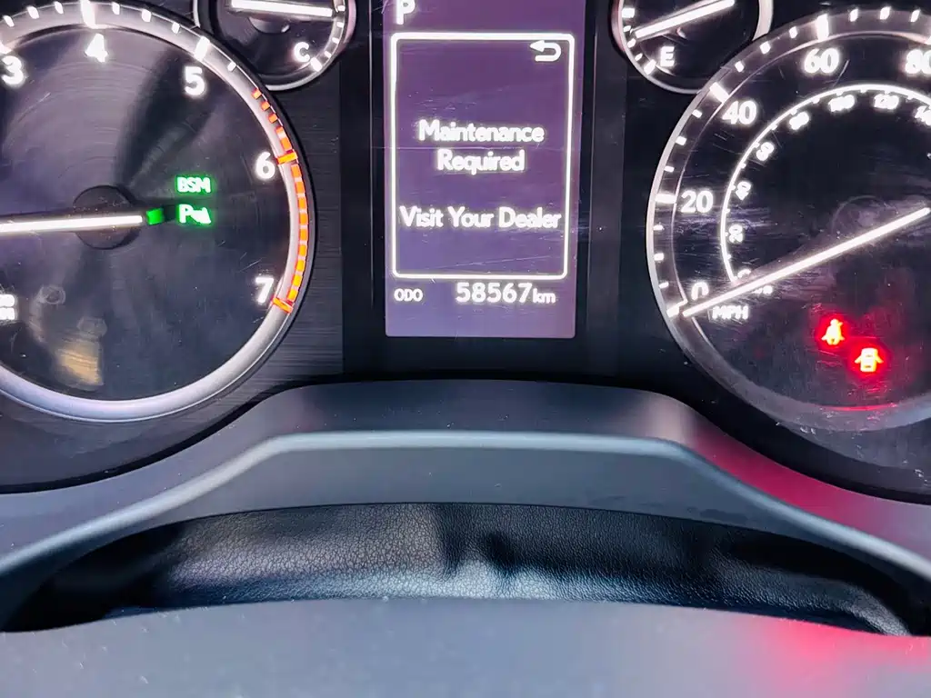 Lexus GX — фото 14