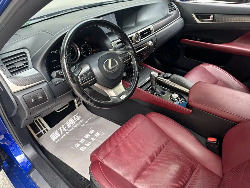 Lexus GS — фото 7