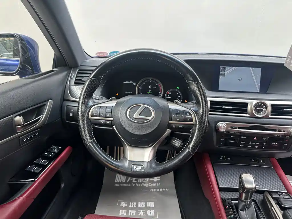 Lexus GS — фото 8