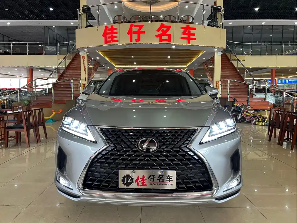 Lexus RX — фото 2