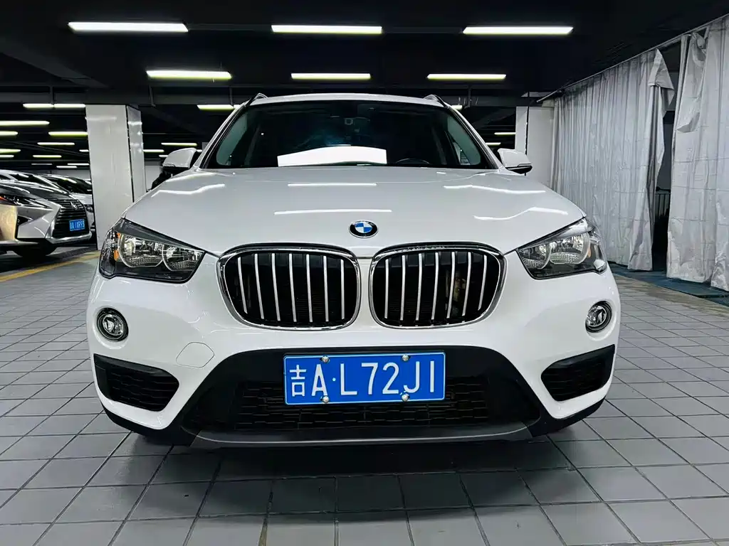 BMW X1 — фото 2