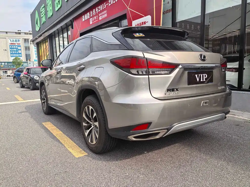 Lexus RX — фото 4