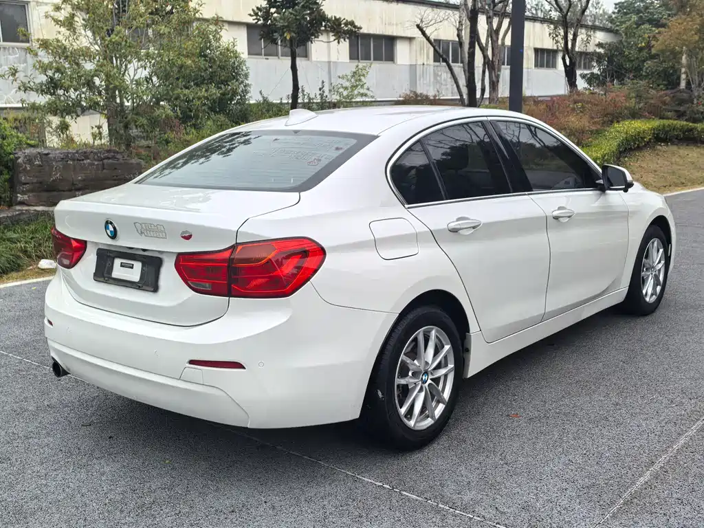 BMW 1 Series — фото 5