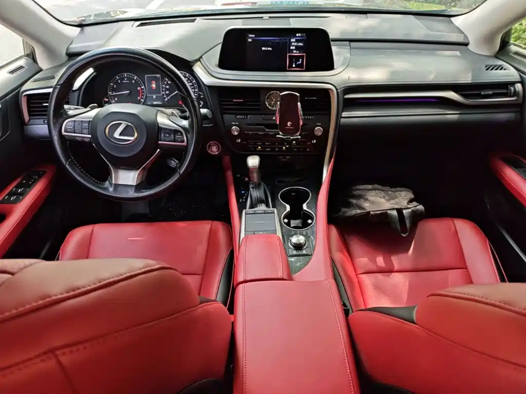 Lexus RX — фото 10
