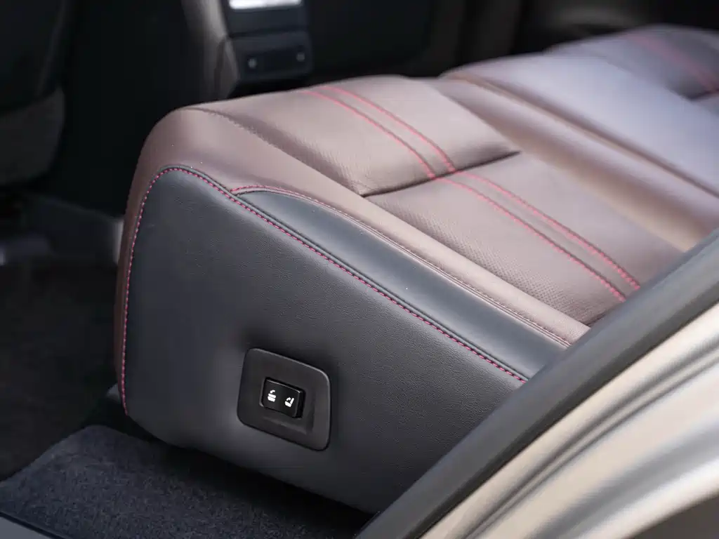 Lexus RX — фото 21