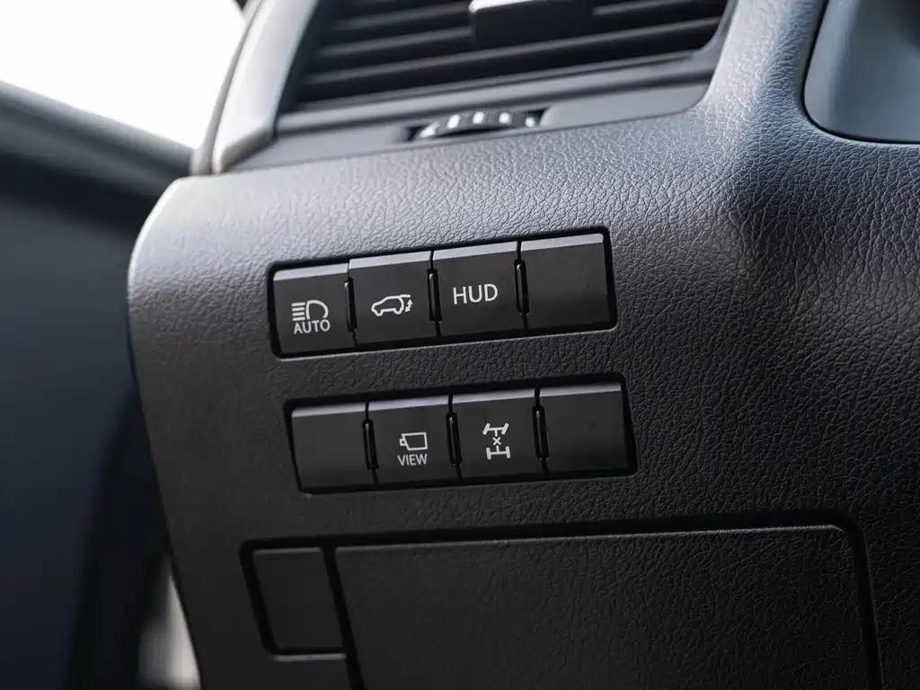 Lexus RX — фото 24