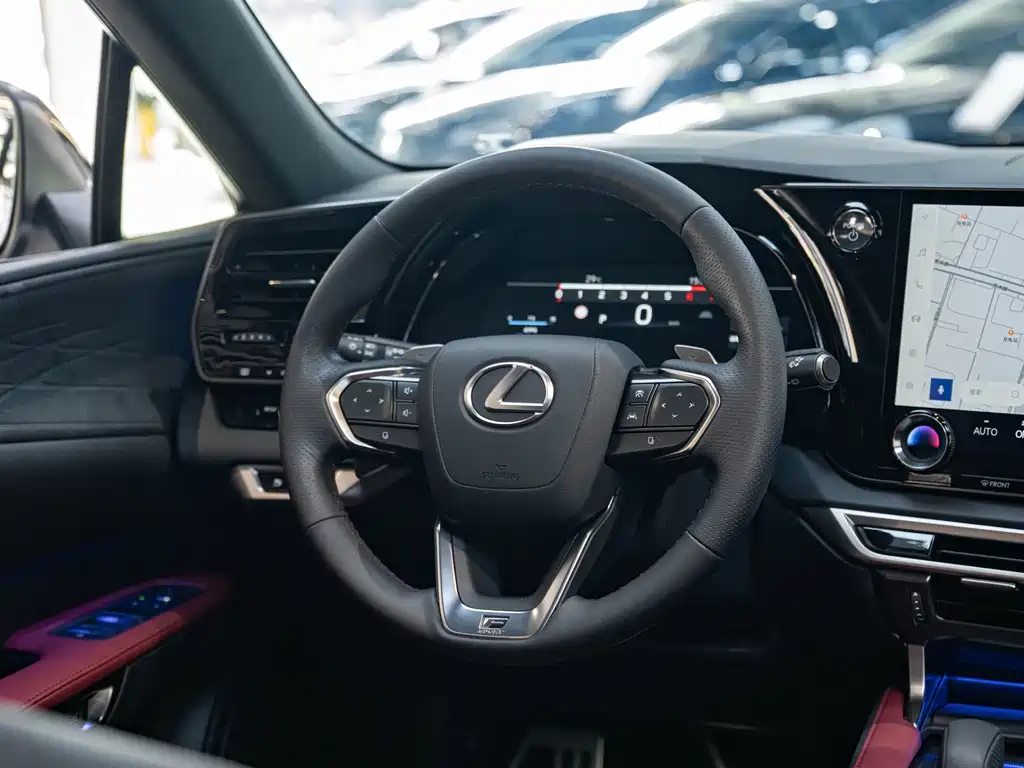 Lexus RX — фото 14