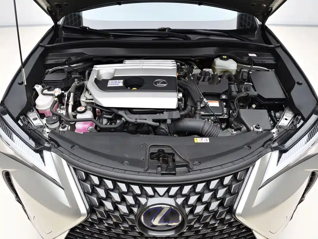 Lexus UX — фото 9