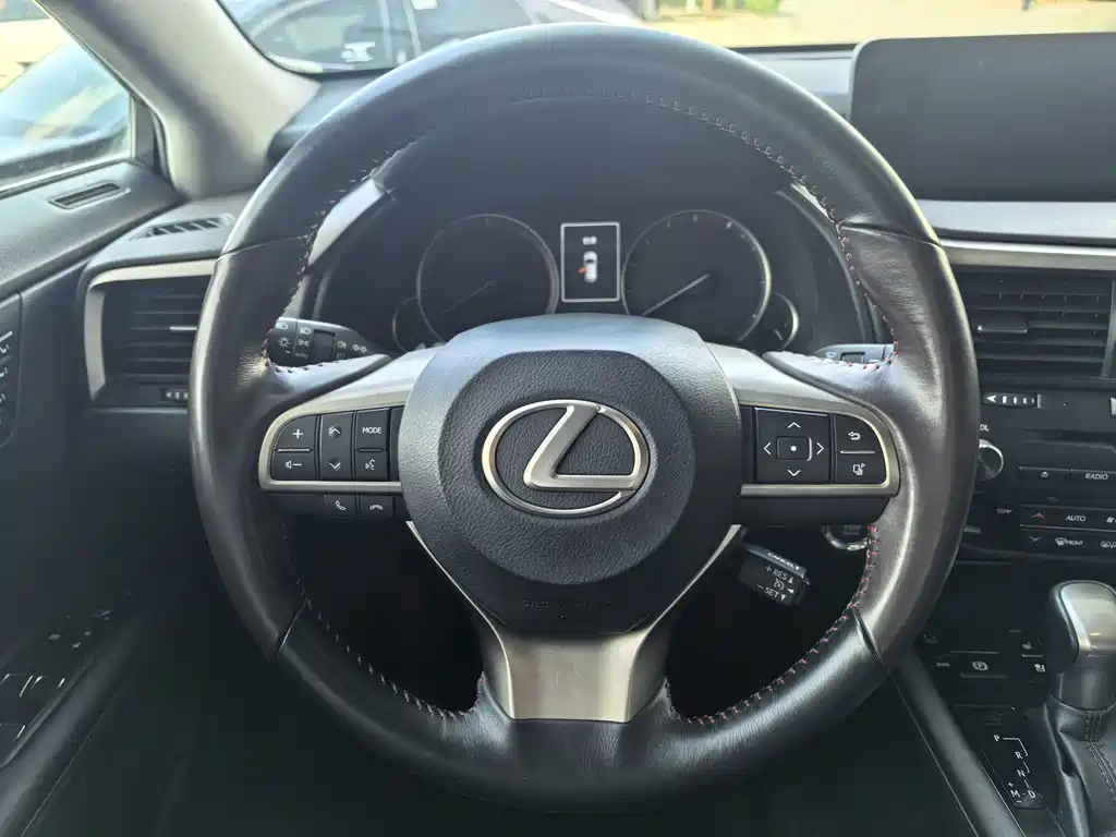 Lexus RX — фото 9