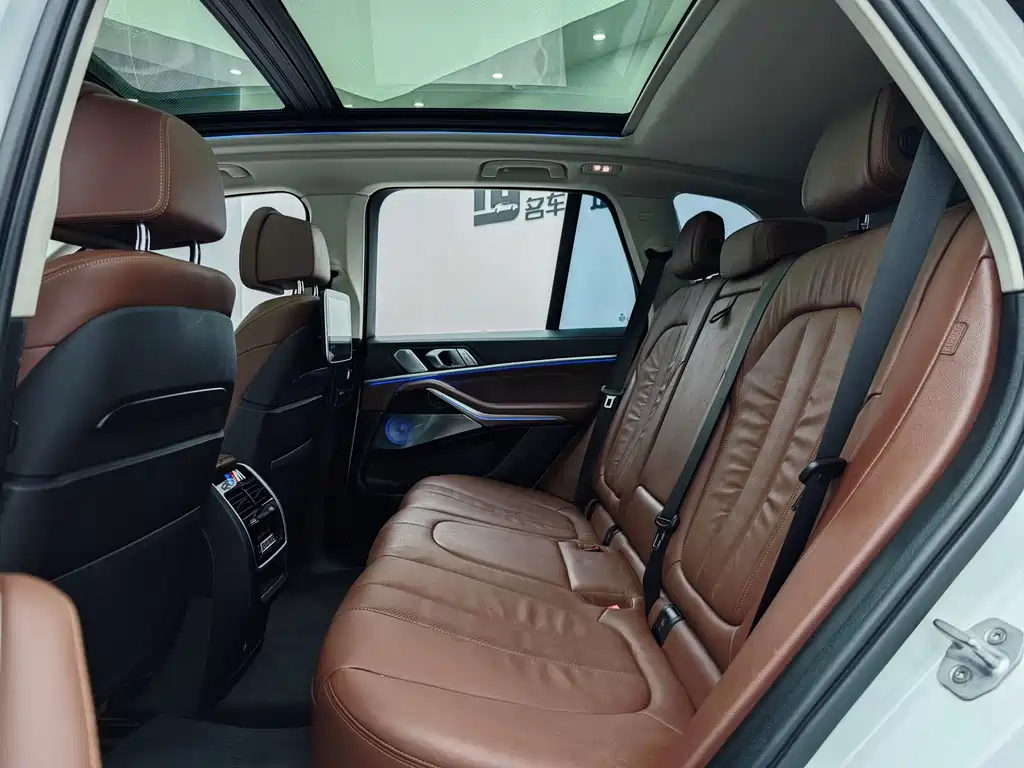 BMW X5 (Import) — фото 14