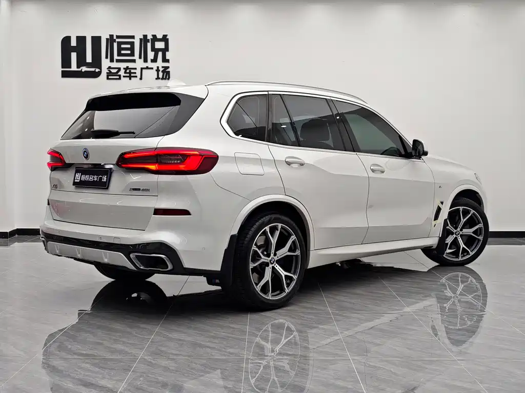 BMW X5 (Import) — фото 3