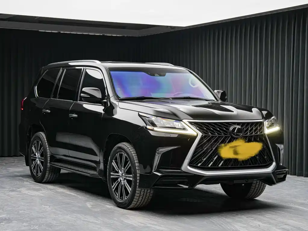 Lexus LX — фото 3