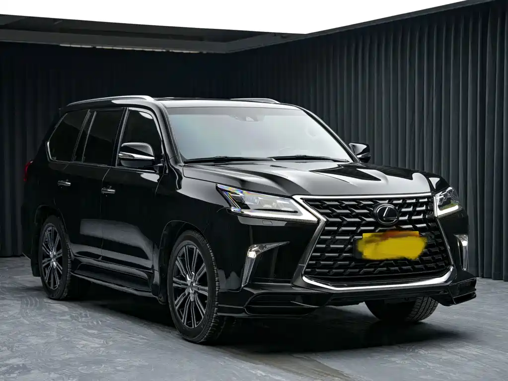 Lexus LX — фото 3