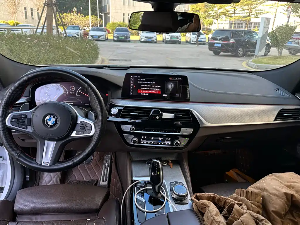 BMW 6 Series GT — фото 11