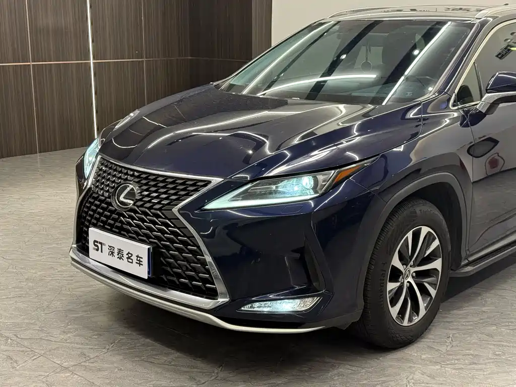 Lexus RX — фото 4