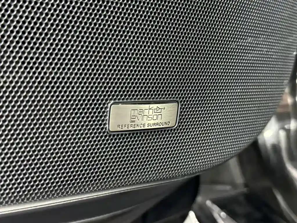 Lexus LX — фото 17