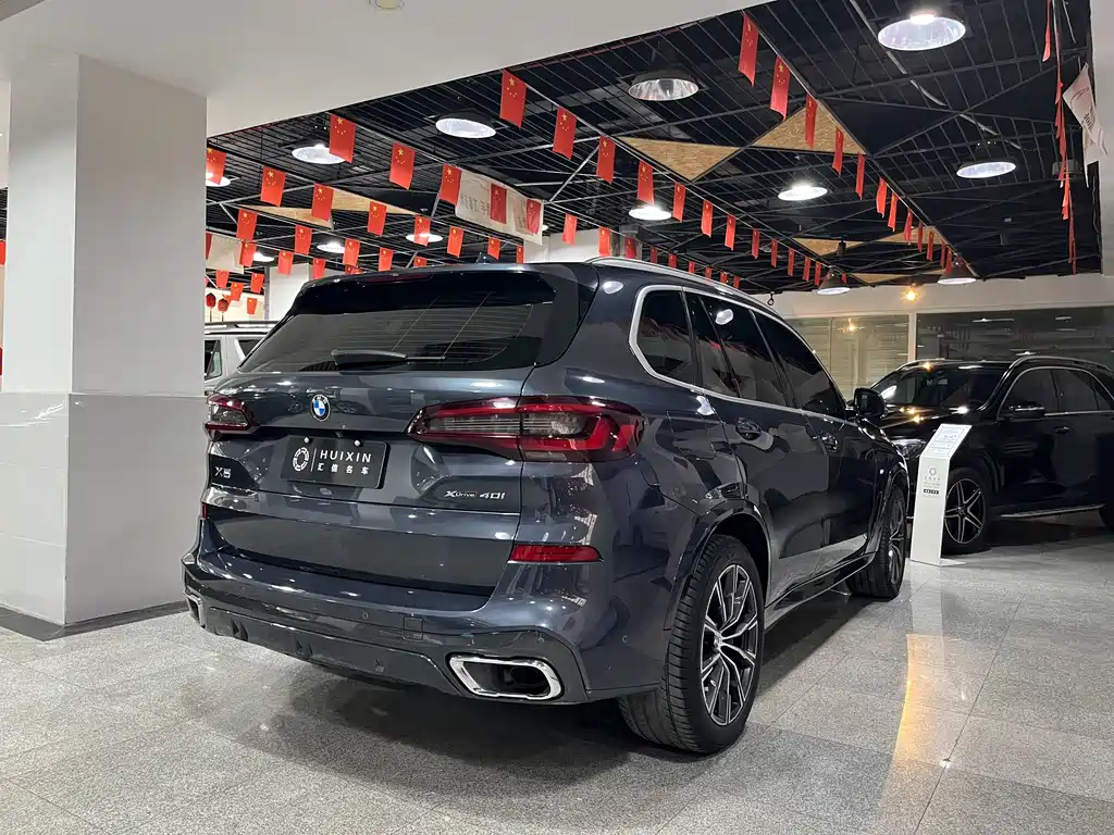 BMW X5 (Import) — фото 18