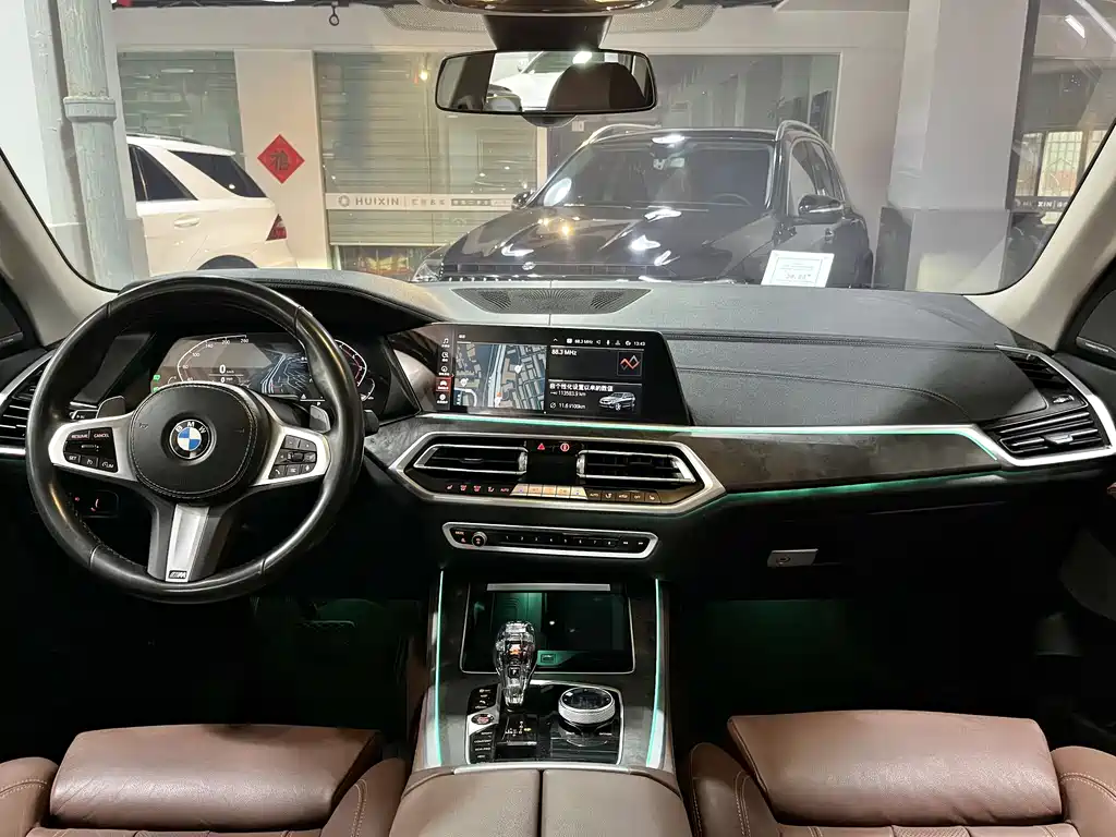 BMW X5 (Import) — фото 7