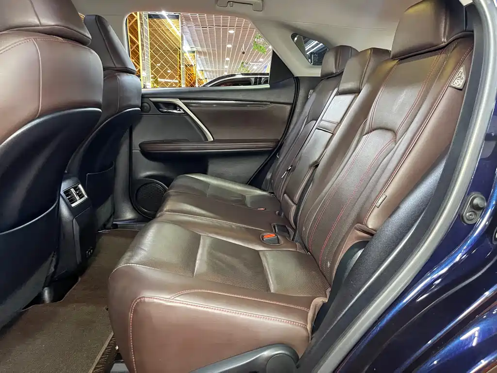 Lexus RX — фото 9