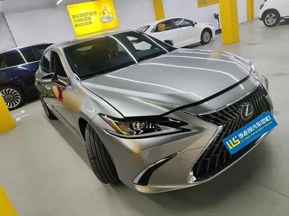 Lexus ES — фото 2