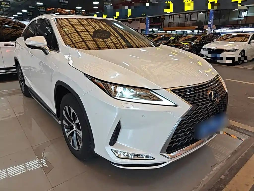 Lexus RX — фото 4
