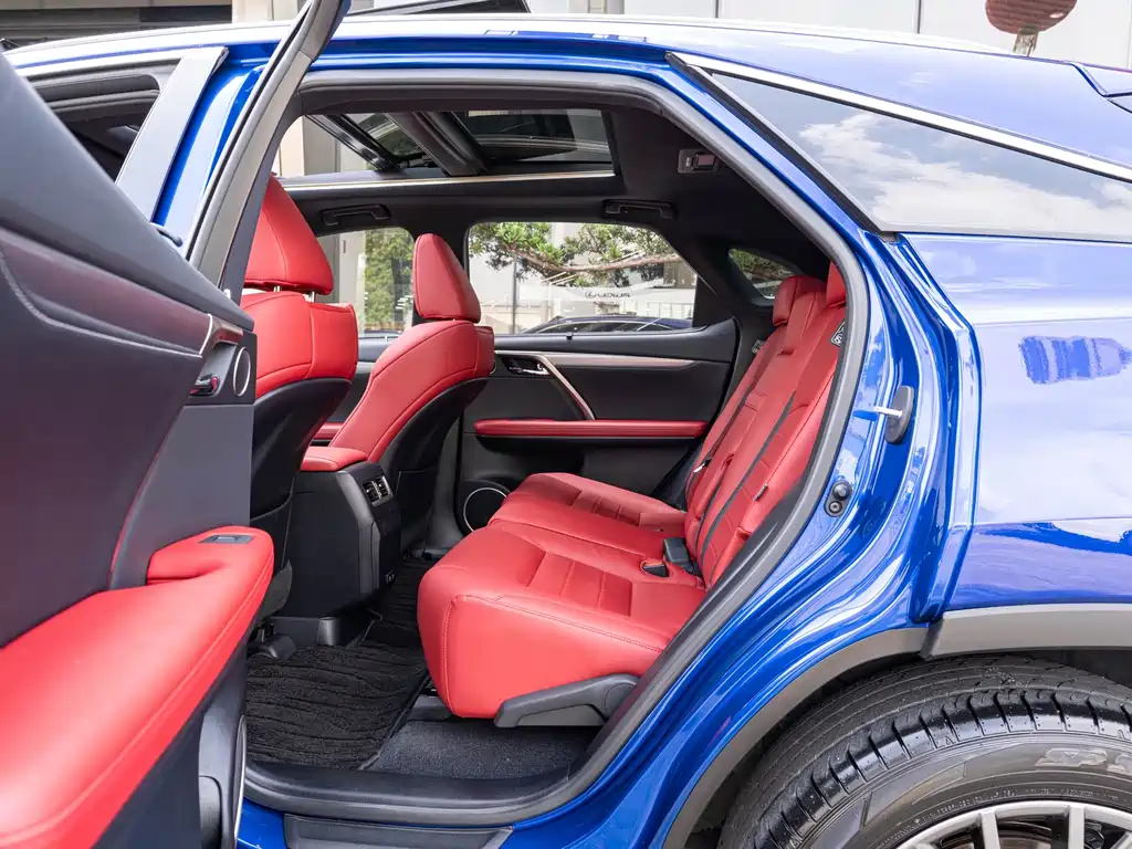 Lexus RX — фото 10