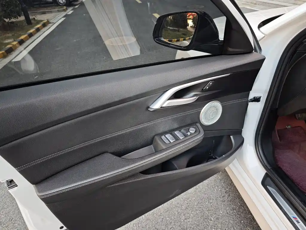 BMW 1 Series — фото 15