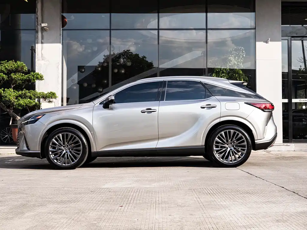 Lexus RX — фото 4