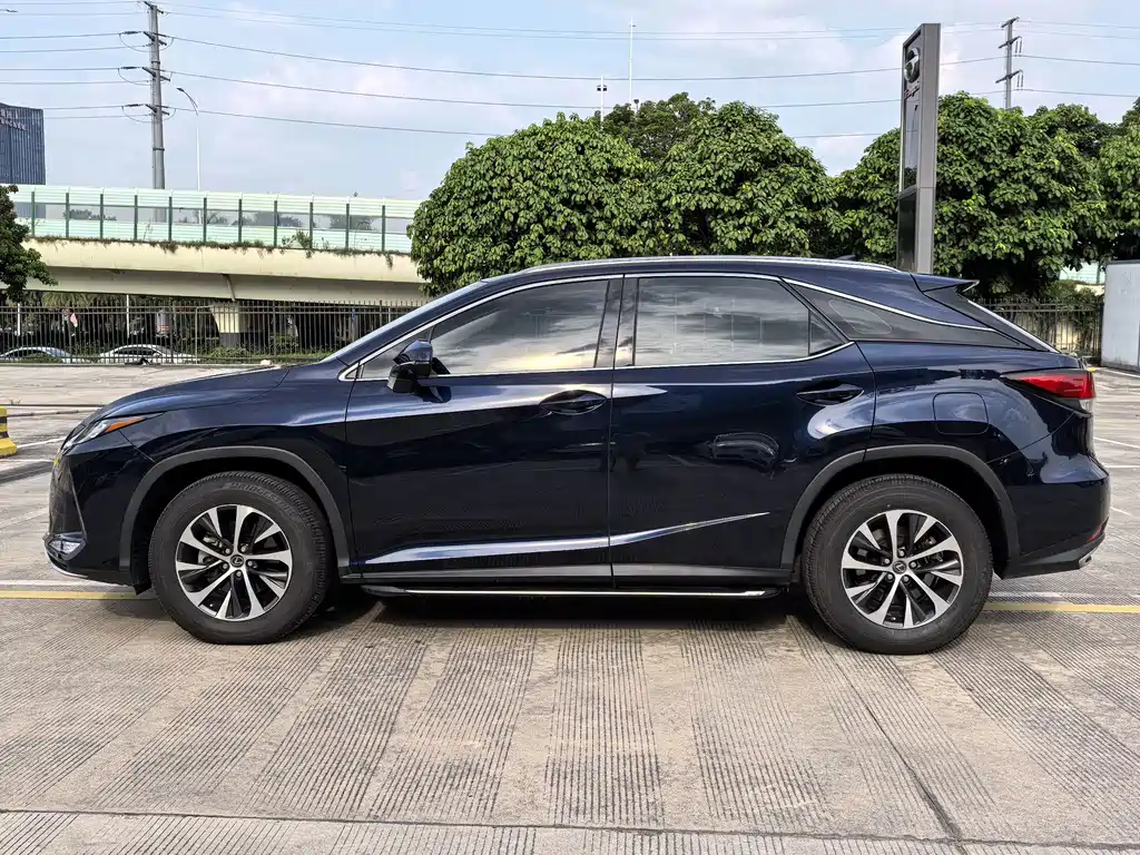 Lexus RX — фото 3