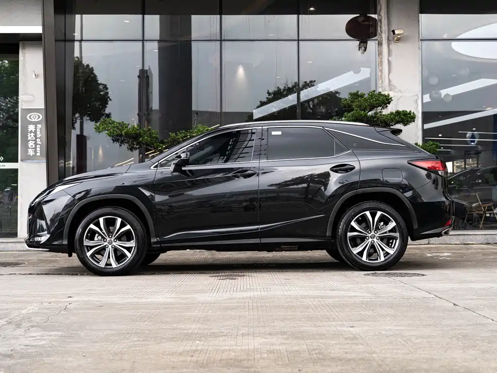 Lexus RX — фото 4