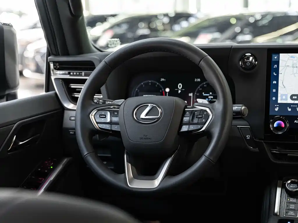 Lexus GX — фото 14