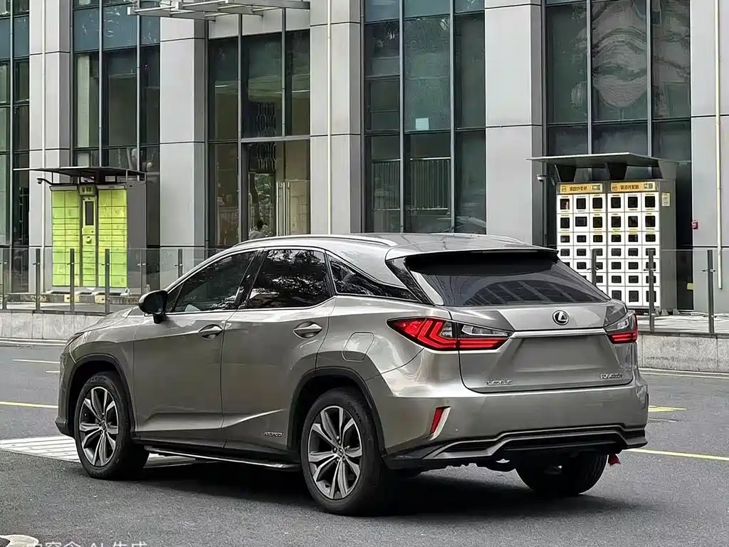 Lexus RX — фото 3