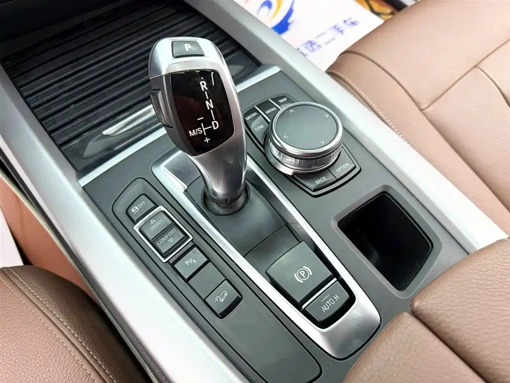 BMW X5 (Import) — фото 13