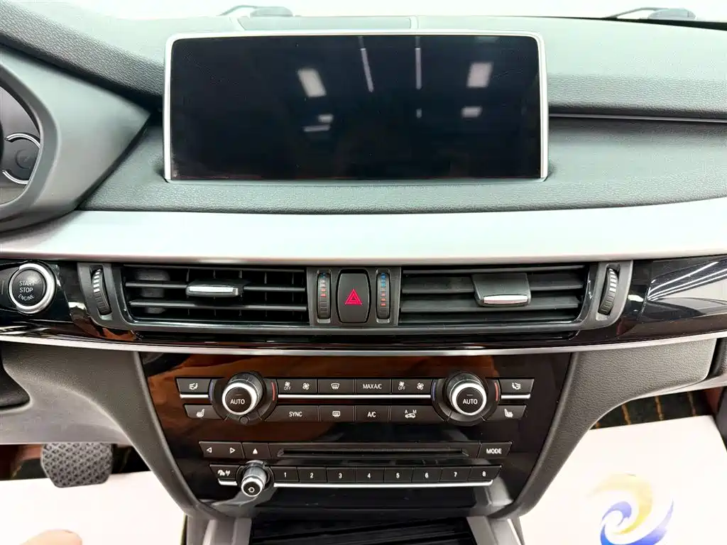 BMW X5 (Import) — фото 14