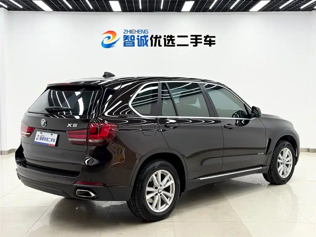 BMW X5 (Import) — фото 22