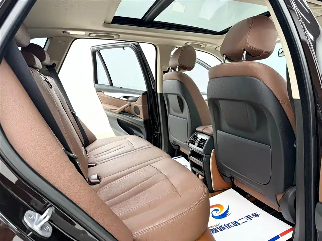 BMW X5 (Import) — фото 7