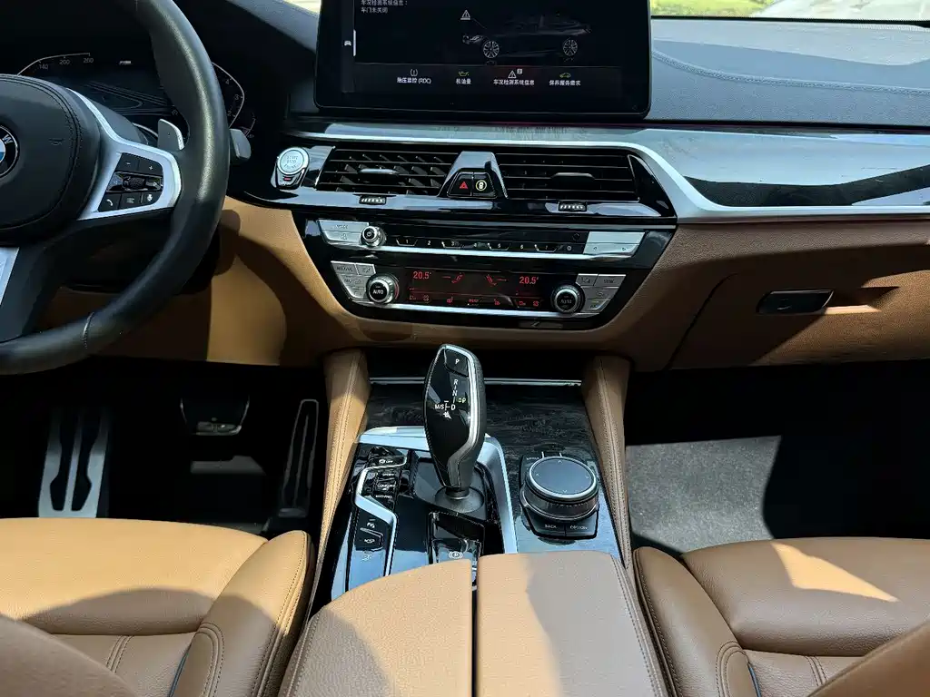 BMW 6 Series GT — фото 17