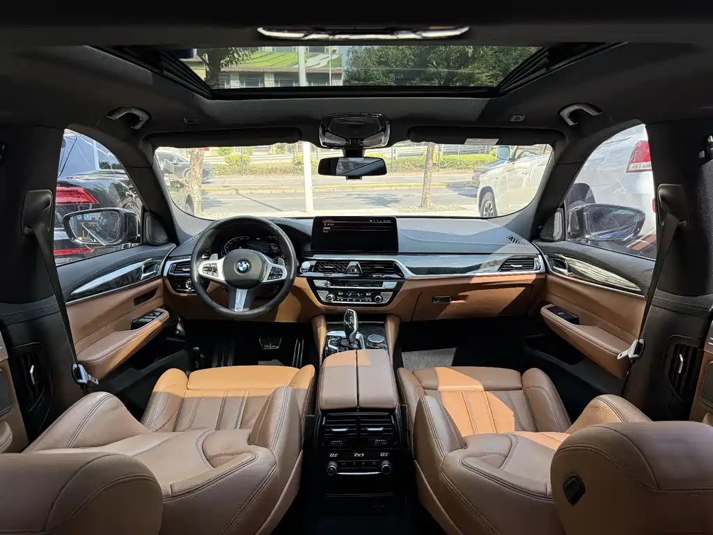 BMW 6 Series GT — фото 9