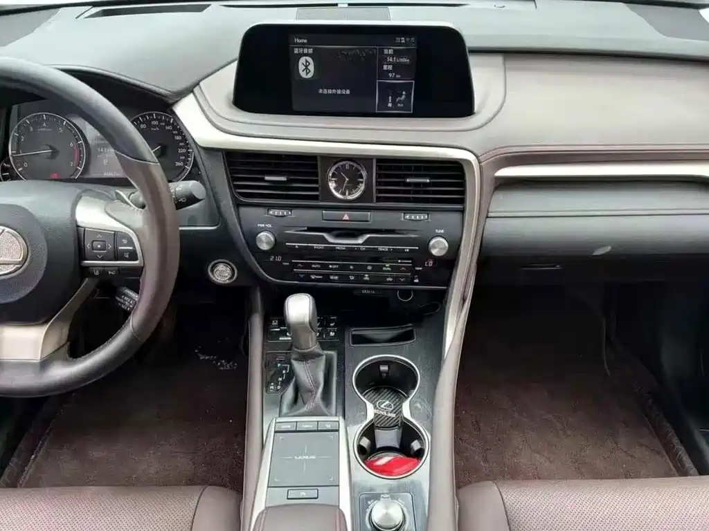 Lexus RX — фото 2