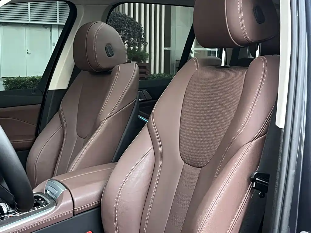 BMW X5 (Import) — фото 21