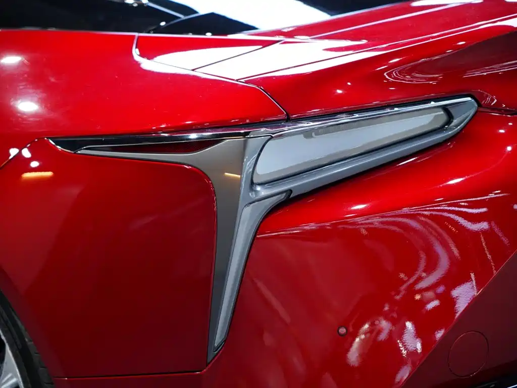 Lexus LC — фото 8