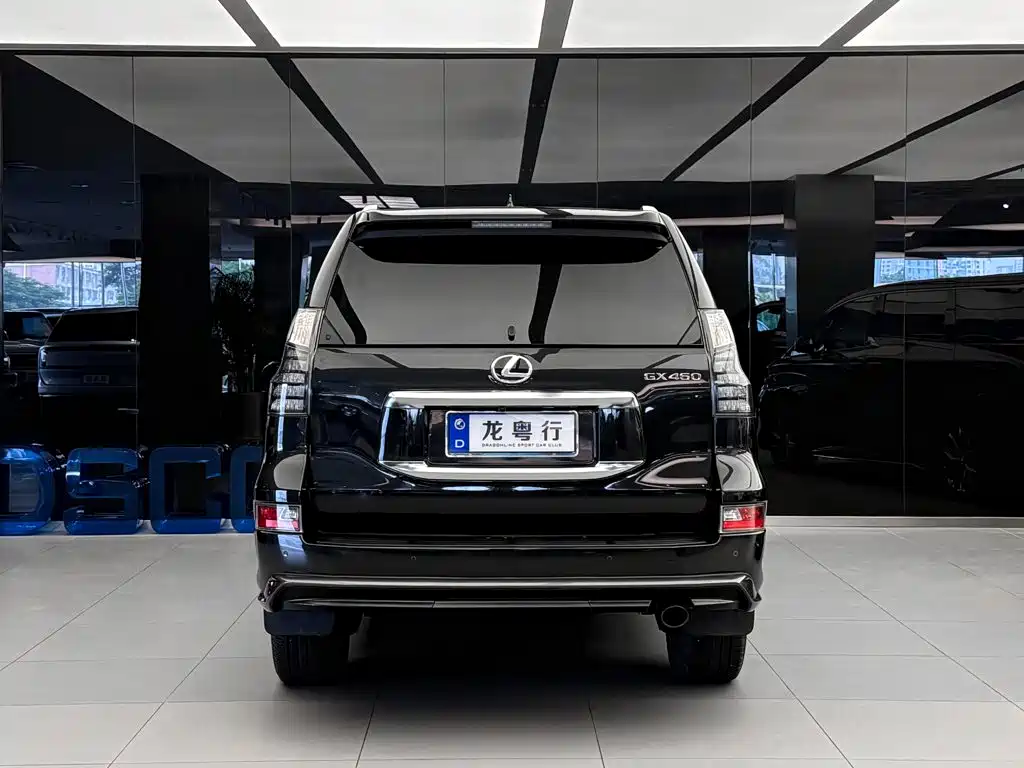 Lexus GX — фото 5