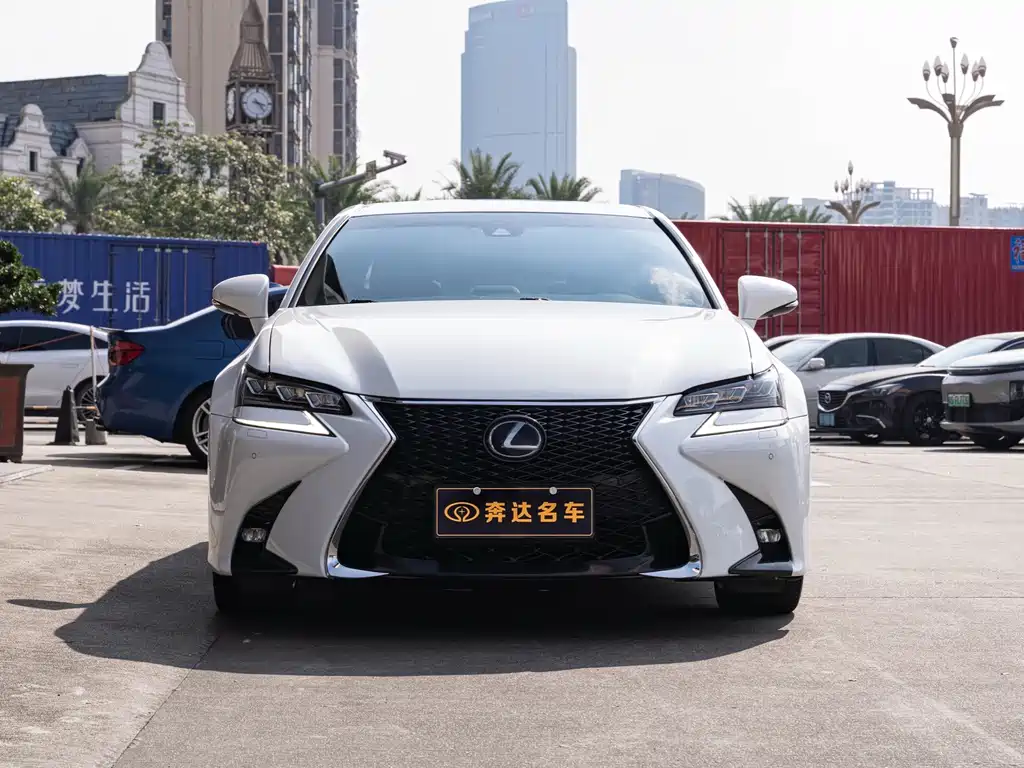 Lexus GS — фото 2