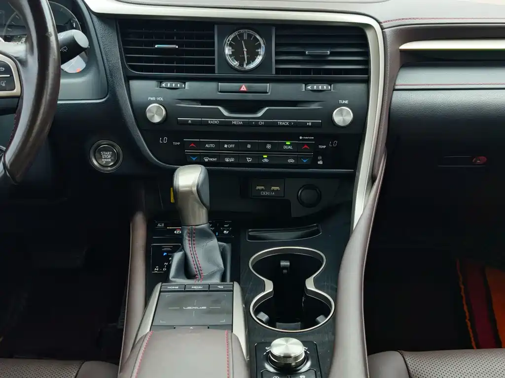 Lexus RX — фото 17