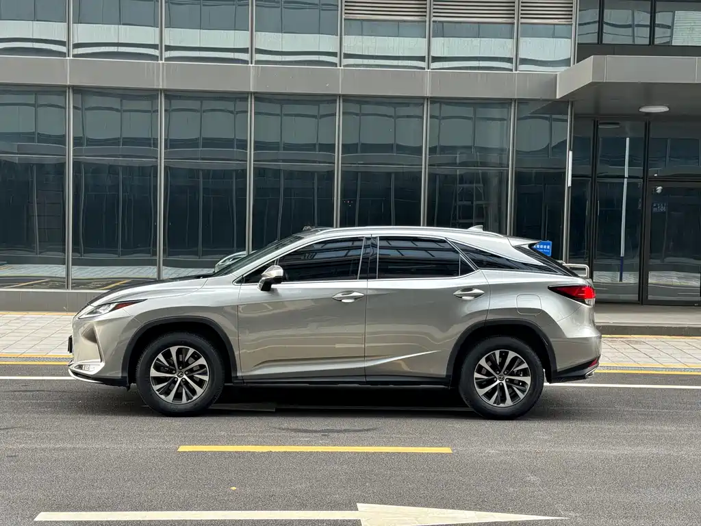 Lexus RX — фото 3